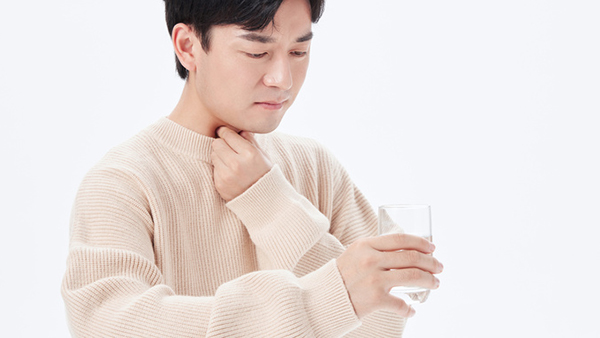 得了咽炎干咳怎么办