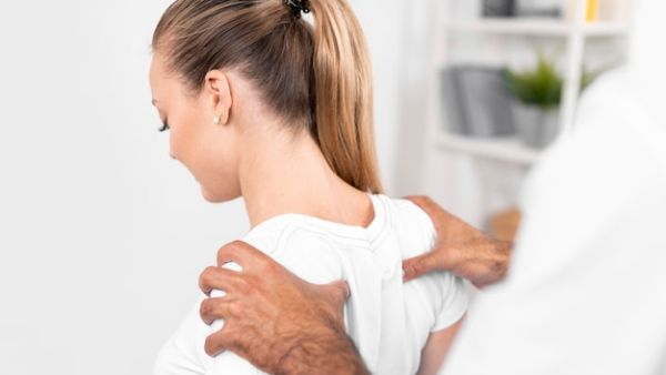 女性尿酸457μmol/L怎么了怎么办