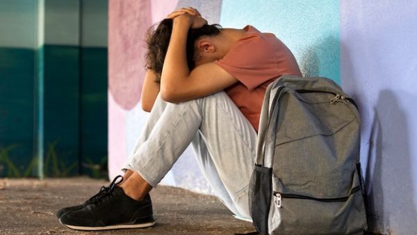 11岁男内裤有白色分泌物怎么回事怎么办