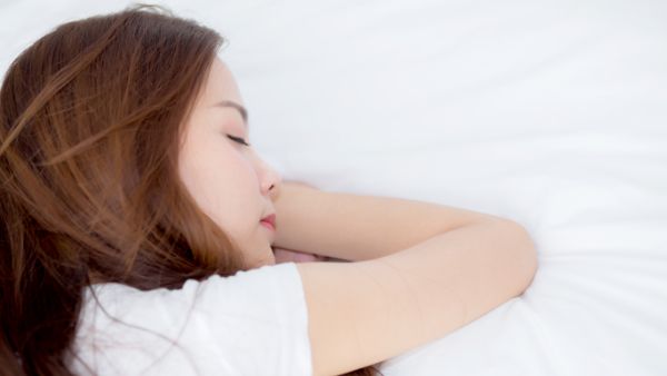 有什么食物可以帮助睡眠