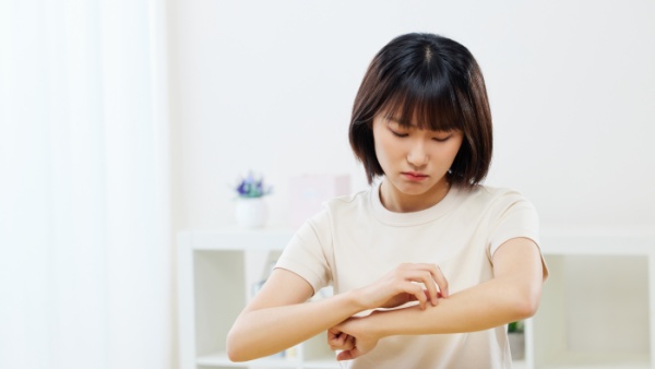 皮肤过敏中医怎么抗过敏