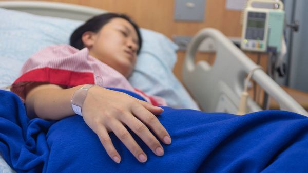 间歇性手无力的原因是什么