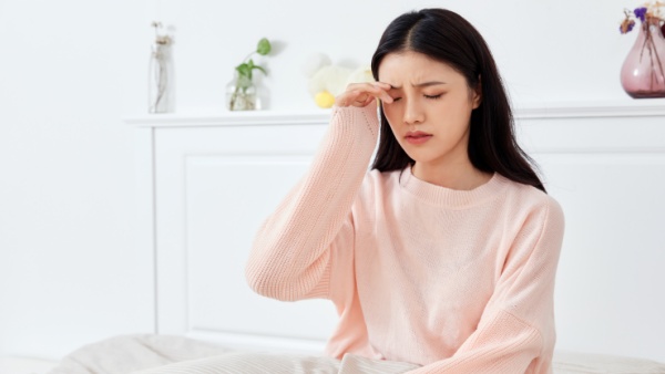 吃了灵芝芝破壁孢子粉后想吐，头晕怎么回事怎么治疗