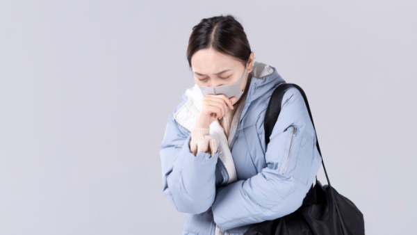 总是咳嗽怎么吃药都不好怎么办
