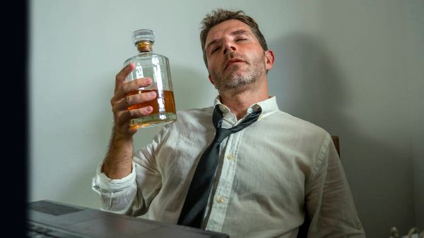 男人长期不喝酒会有哪四大变化