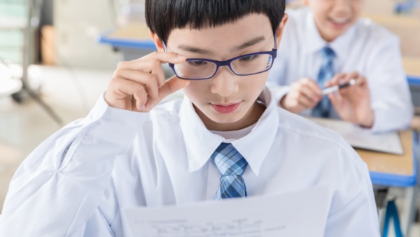 青少年白癜风在京夏季高发，科学防治策略大公开