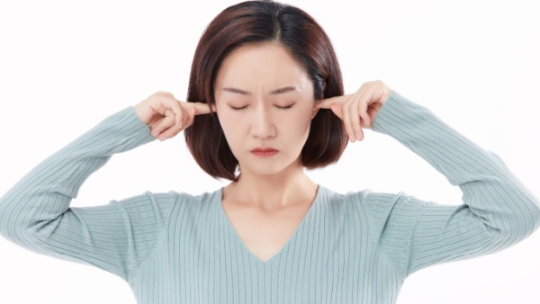 耳鸣怎么回事怎么办