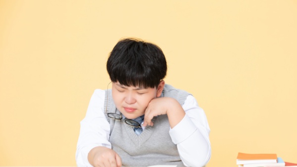 小孩胖肚子大是什么原因造成的