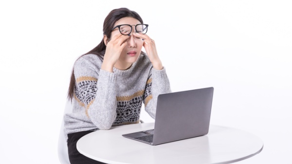 飞蚊症需要做什么检查