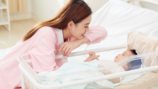 婴儿耳朵有耳垢怎么办