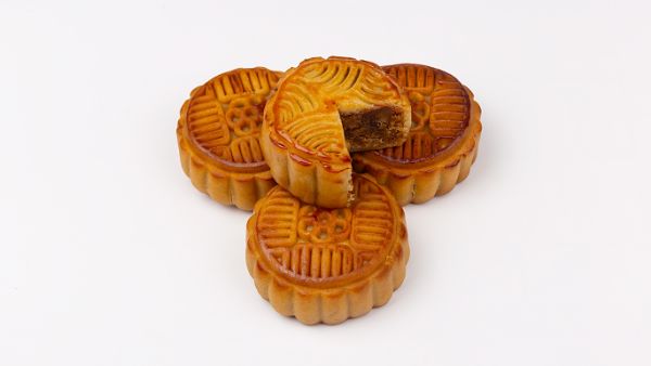吃月饼胃疼什么情况