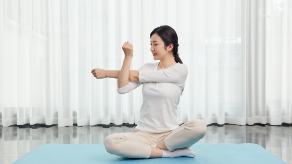 产后漏奶怎么办​