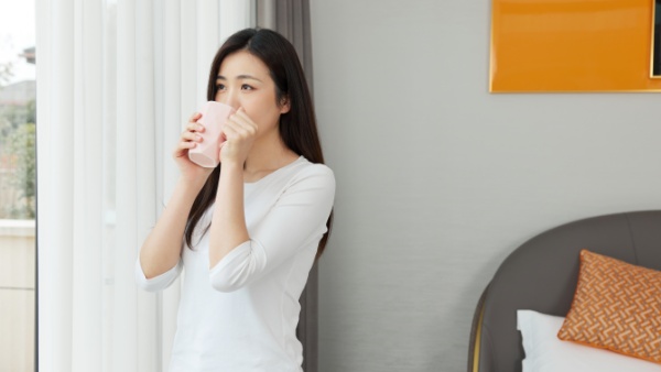 顺产被用力按肚子生孩子可以吗