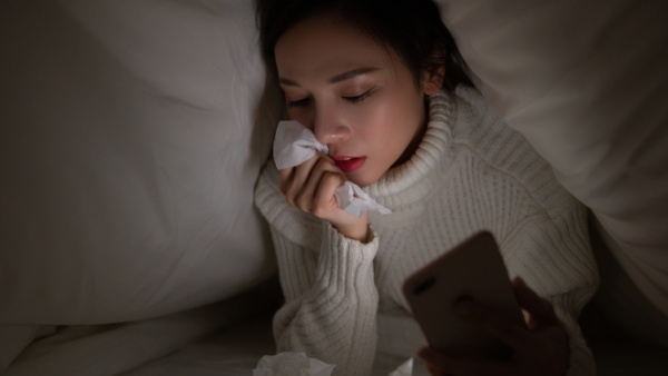 无痛人流刮伤子宫会有什么症状