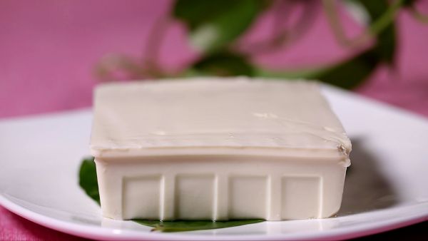 内酯豆腐一顿吃一盒多吗