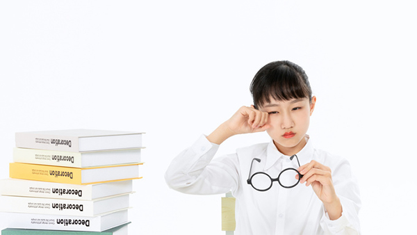 眼睛胀痛怎么缓解​