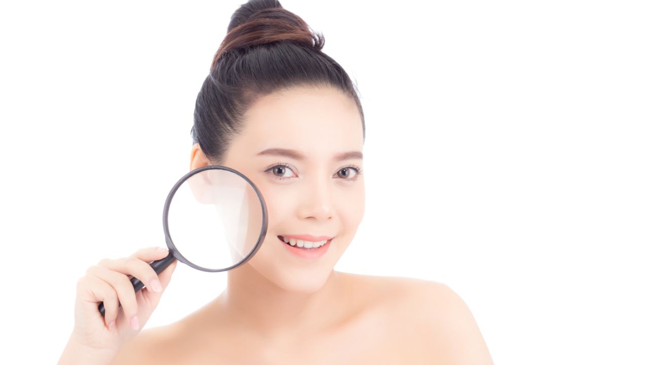 小孩脸上长红点点是什么原因导致的