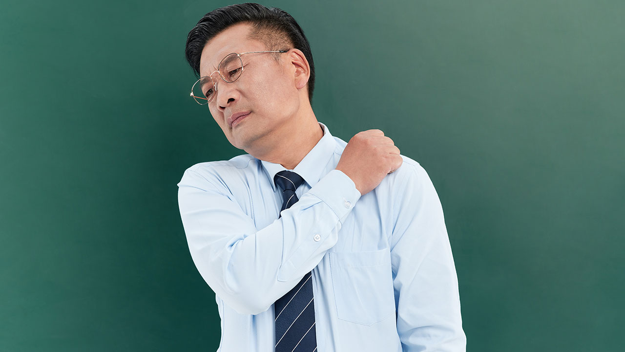 肩膀抬不起来是什么问题