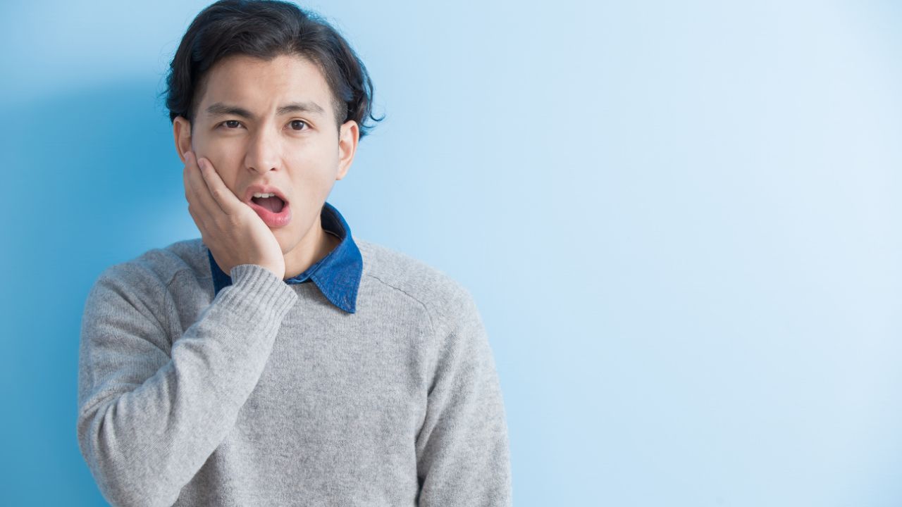 左侧腮帮子肿但不疼怎么回事，怎么办