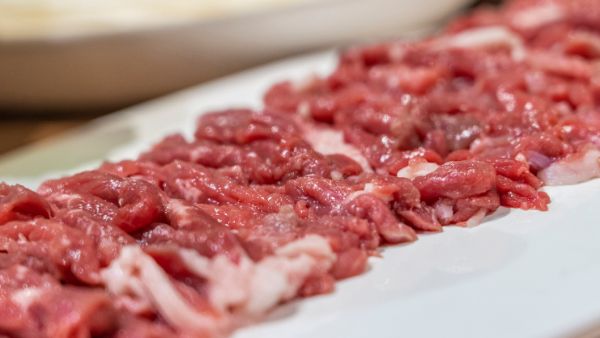 丝瓜和羊肉能一起吃吗