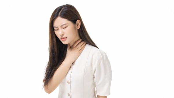 慢性肥厚性咽炎的症状是什么