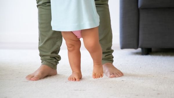 孩子大腿根起红疙瘩很痒怎么回事怎么办