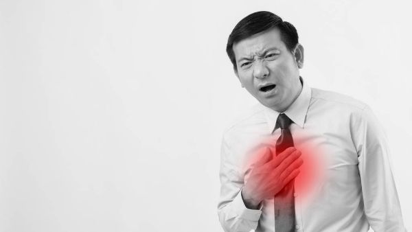 胸闷堵慌是心脏病吗