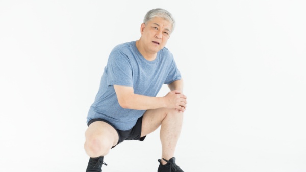 腰椎间盘突出会导致腿疼的原因是什么