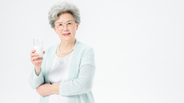 脱发能喝牛奶吗