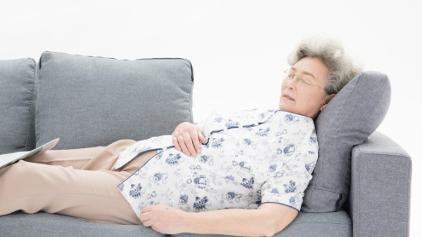 老年营养不良是什么原因引起的​