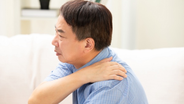 颈椎病后脑勺疼怎么了