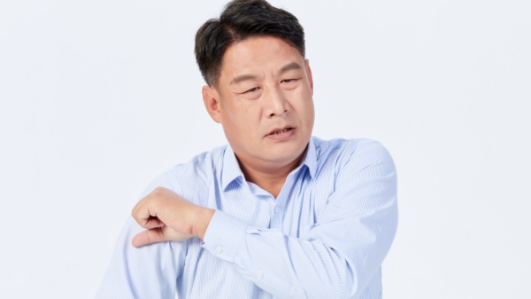 肩膀受凉痛挂什么科目挂什么科目