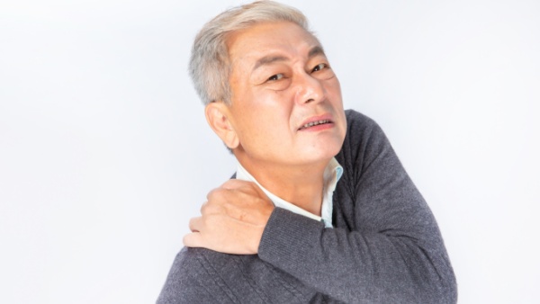 老年人如何选择放大镜