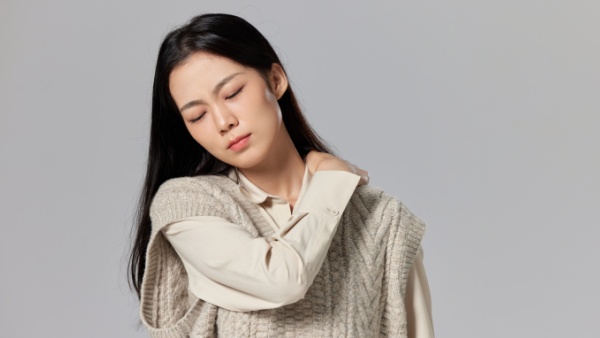 分泌物像血又不是月经是怎么回事