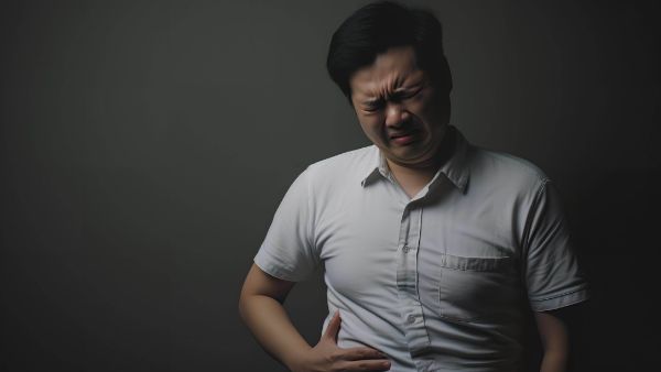 消化性溃疡的发生原因是什么