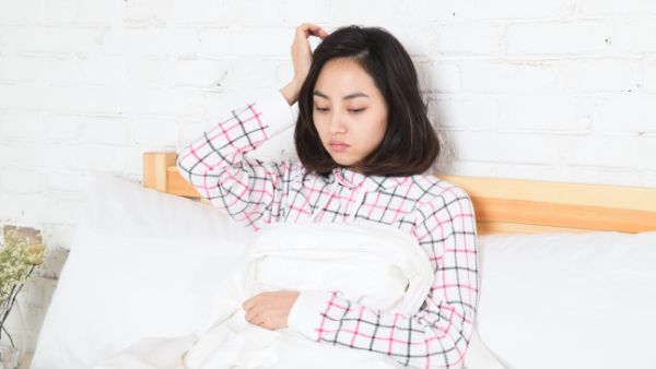 卵巢囊肿怎么造成的