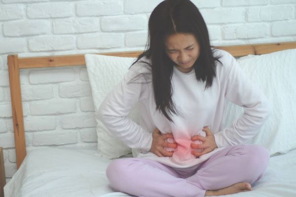 下腹部经常隐痛，石家庄妇科医生：警惕这 4 种妇科问题