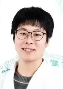 李伟