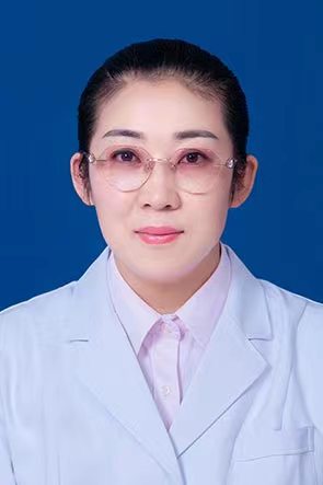冯博琳
