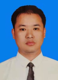 林震群