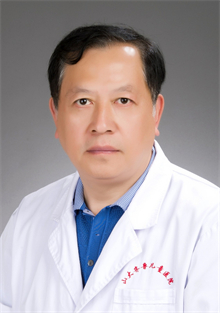 王春华
