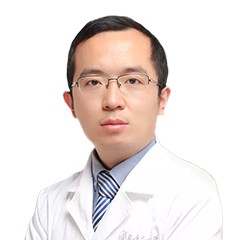 李萌
