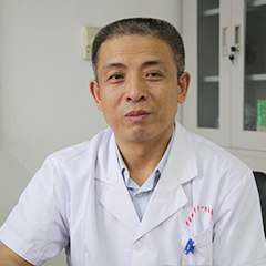 张楠