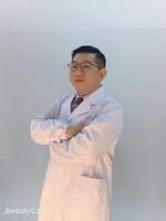 杨凡