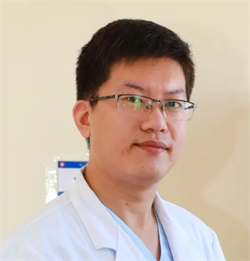 李小龙
