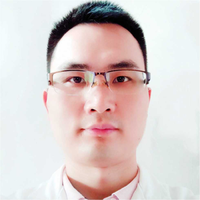 黄亮亮