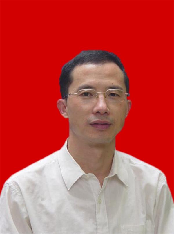 洪恩四