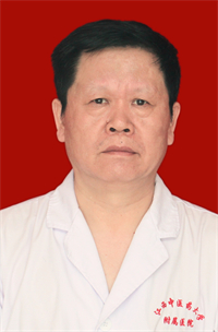 何兴伟