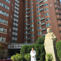 高竑