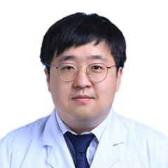 邱文亮